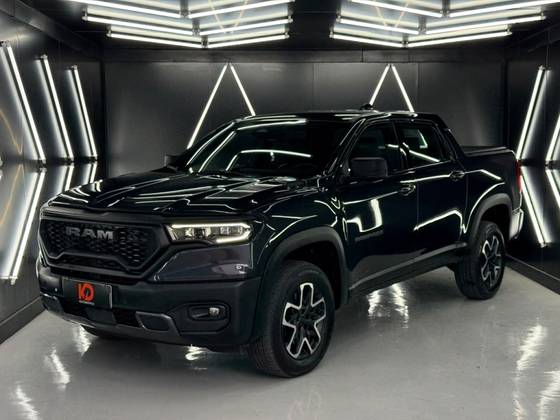 RAM RAMPAGE 2.0 HURRICANE 4 TURBO GASOLINA REBEL 4X4 AUTOMÁTICO